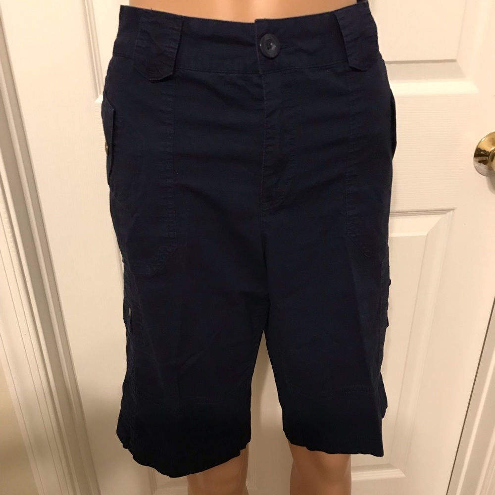 Women Bermuda cargo shorts